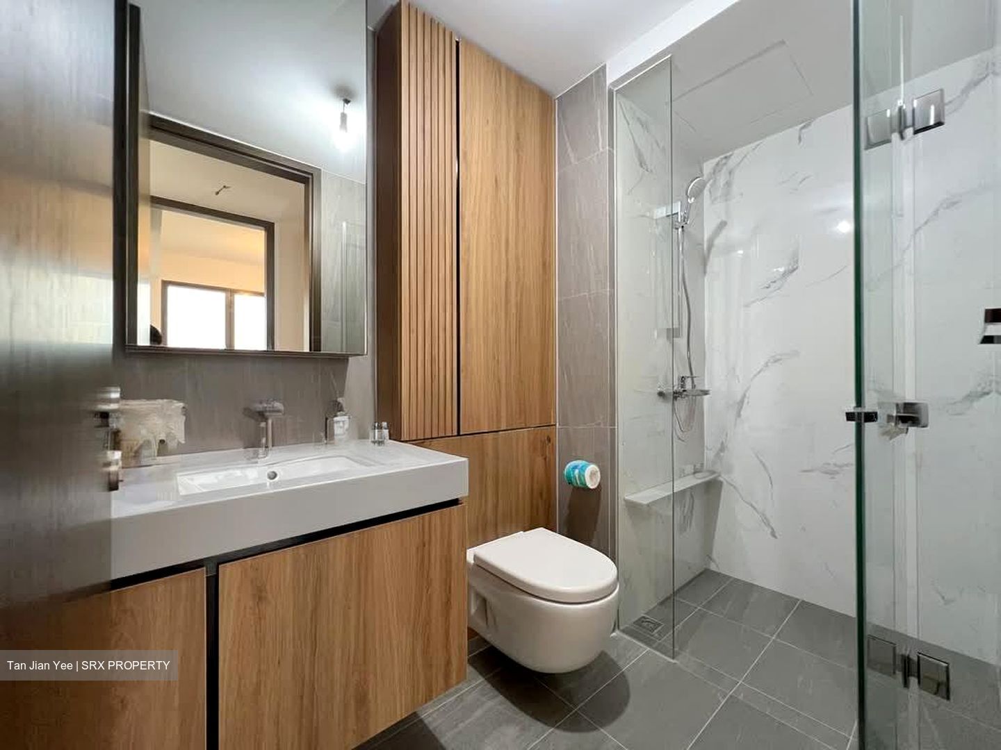 Amo Residence (D20), Apartment #557639201